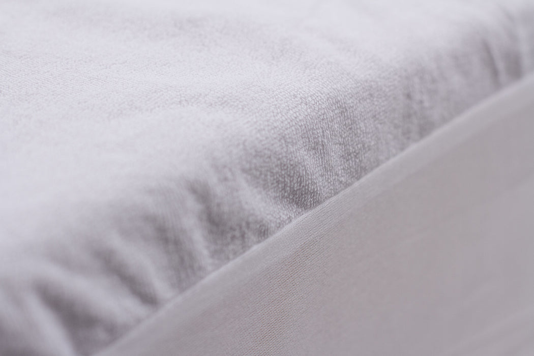 California King Cotton Loop Mattress Protector - White