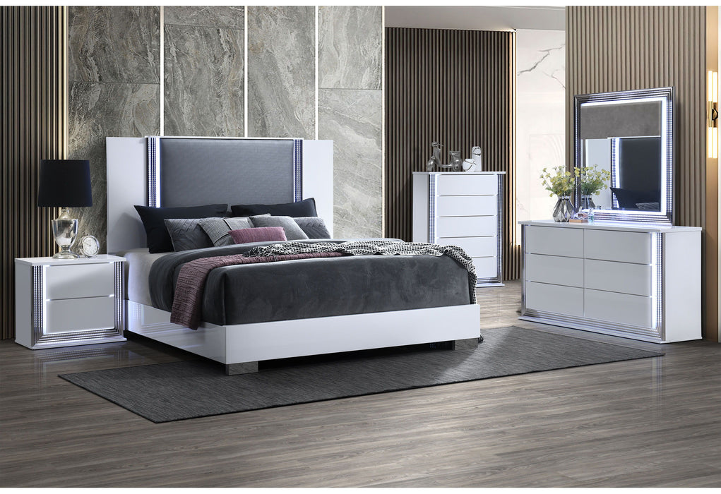 Ylime - 5 Piece King Bedroom Set (Bed, Dresser, Mirror, Chest, Nightstand) - Smooth White