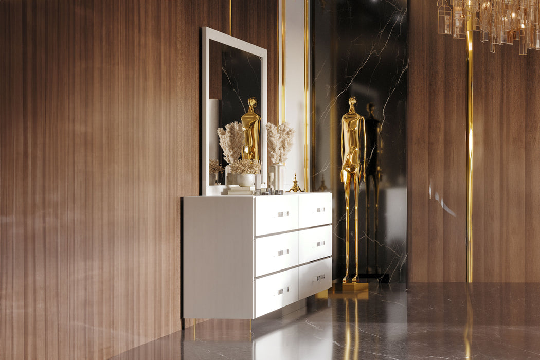 Europa - Dresser - White