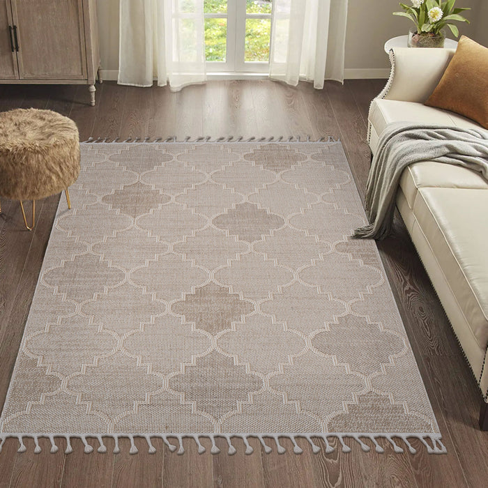 Guros - 4' x 6' Trellis Indoor / Outdoor Area Rug - Cream