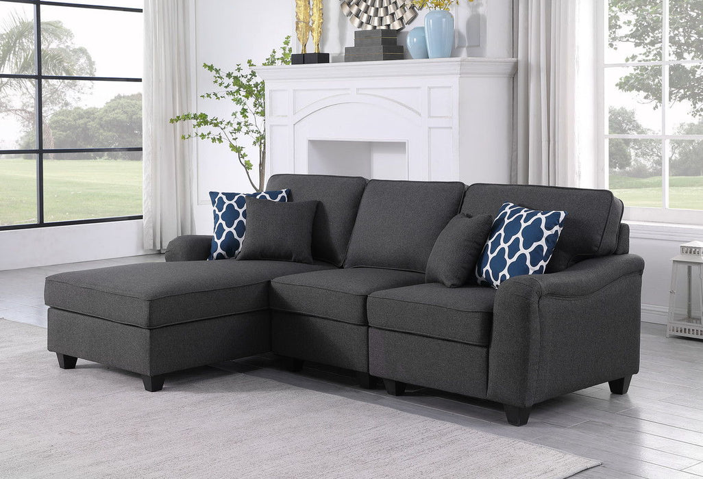 Leo - 3 Piece Sectional Sofa Chaise