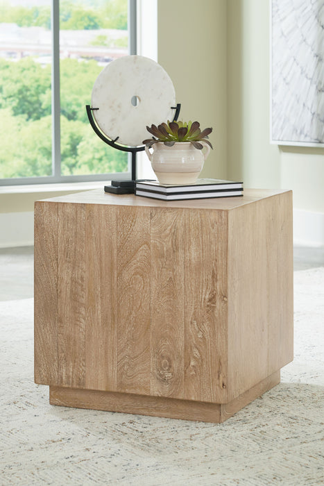 Belenburg - Brown - Accent Table