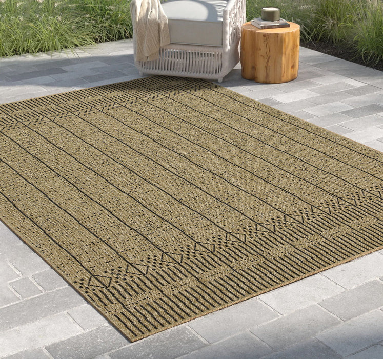 Earth - 5'3" X 7'3" Indoor / Outdoor Area Rug - Jute / Black