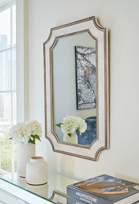 Howston - Antique White - Accent Mirror