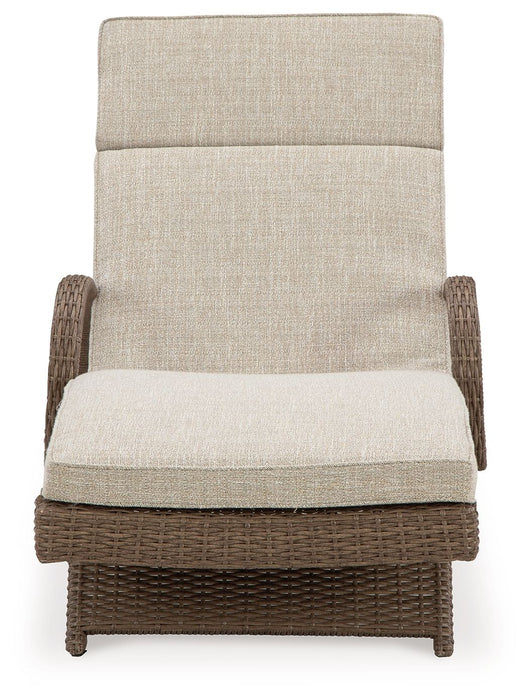 Beachcroft - Beige - Chaise Lounge Con Cojín