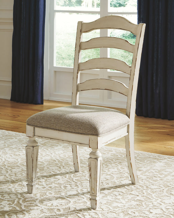 Realyn - Chipped White - Cadeira lateral de jantar Uph (conjunto de 2) - Ladderback