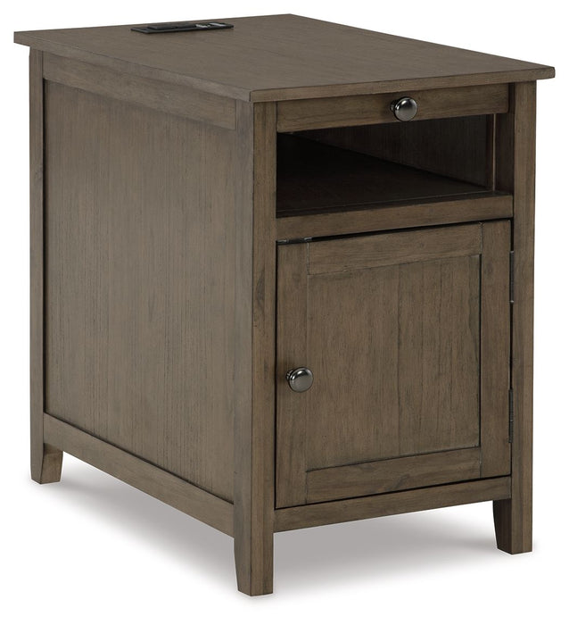 Treytown - Grayish Brown - Chair Side End Table