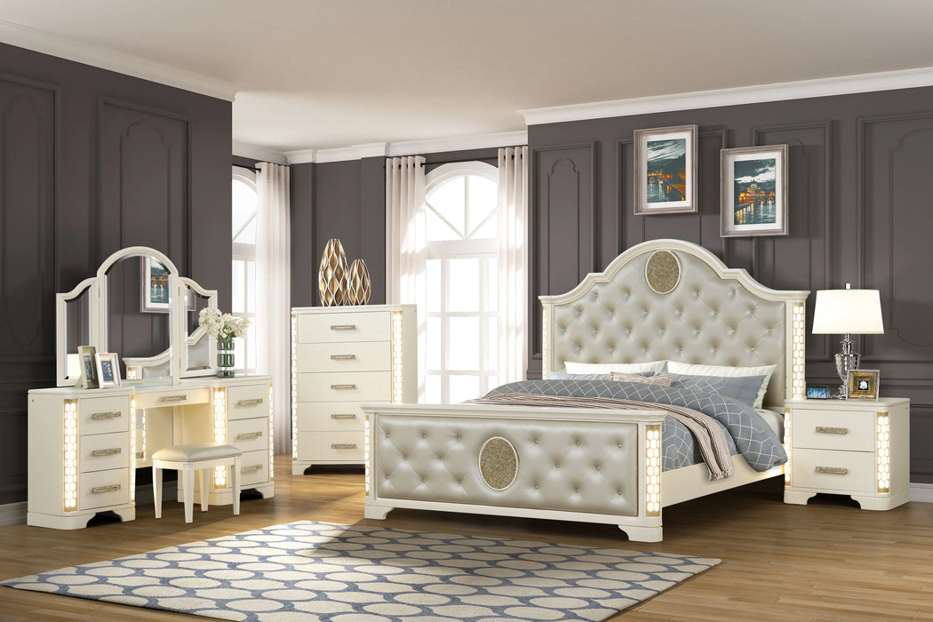 5 PC Queen/King Bedroom set with Vanity